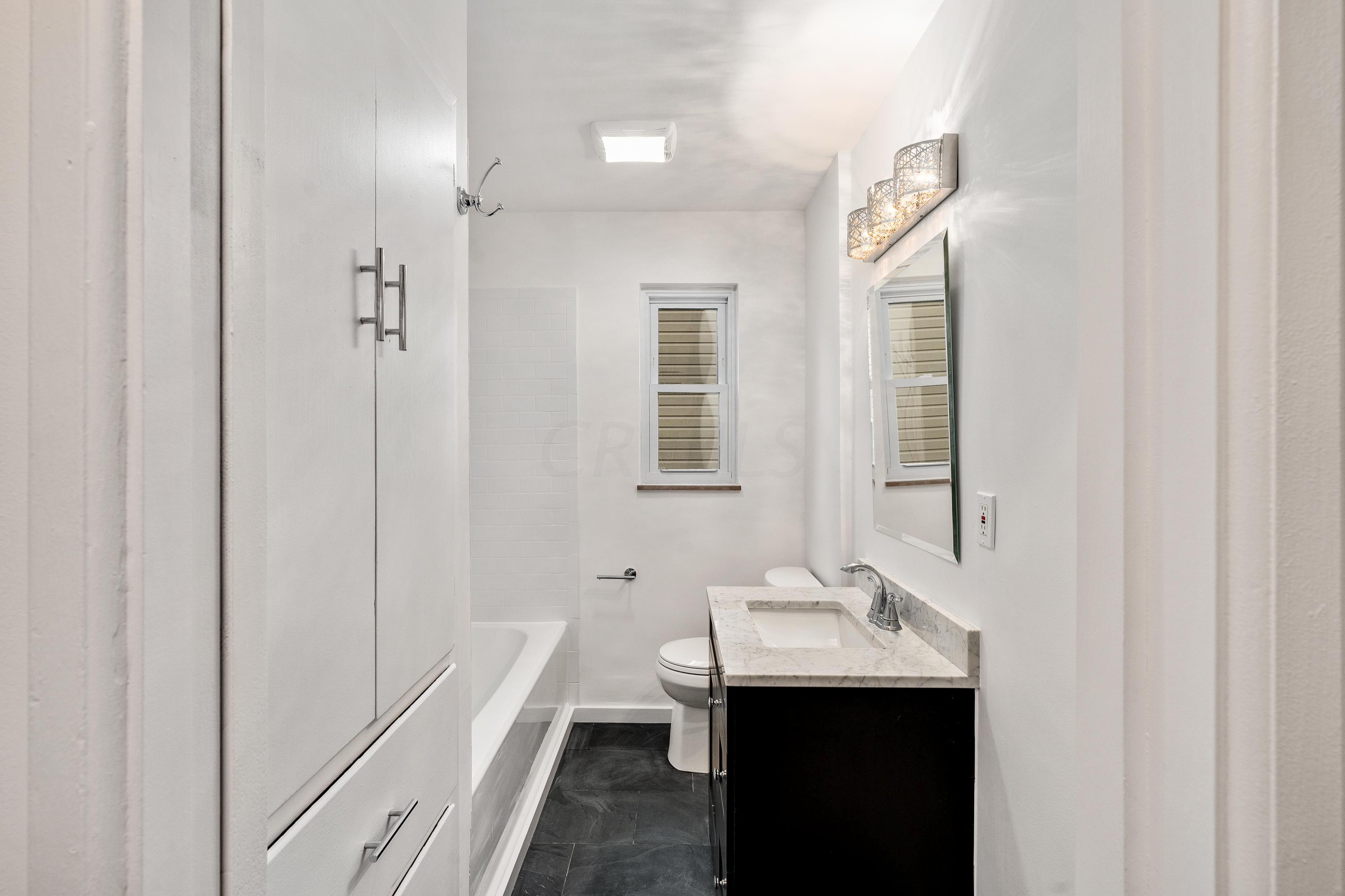 856 Palmer Road Columbus, OH 43212 - Photo 11 of 32 Gallery Image 11