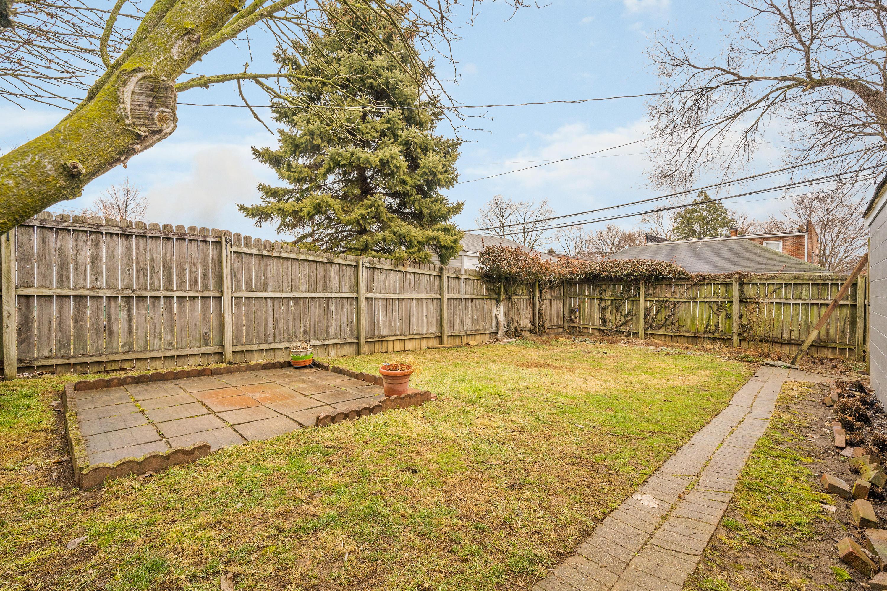 856 Palmer Road Columbus, OH 43212 - Photo 27 of 32 Gallery Image 27