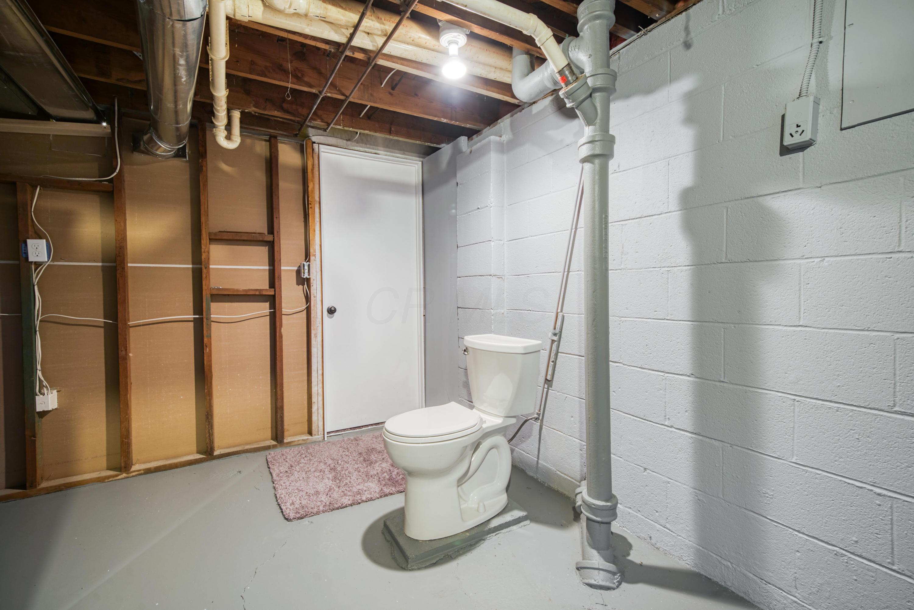 856 Palmer Road Columbus, OH 43212 - Photo 31 of 32 Gallery Image 31