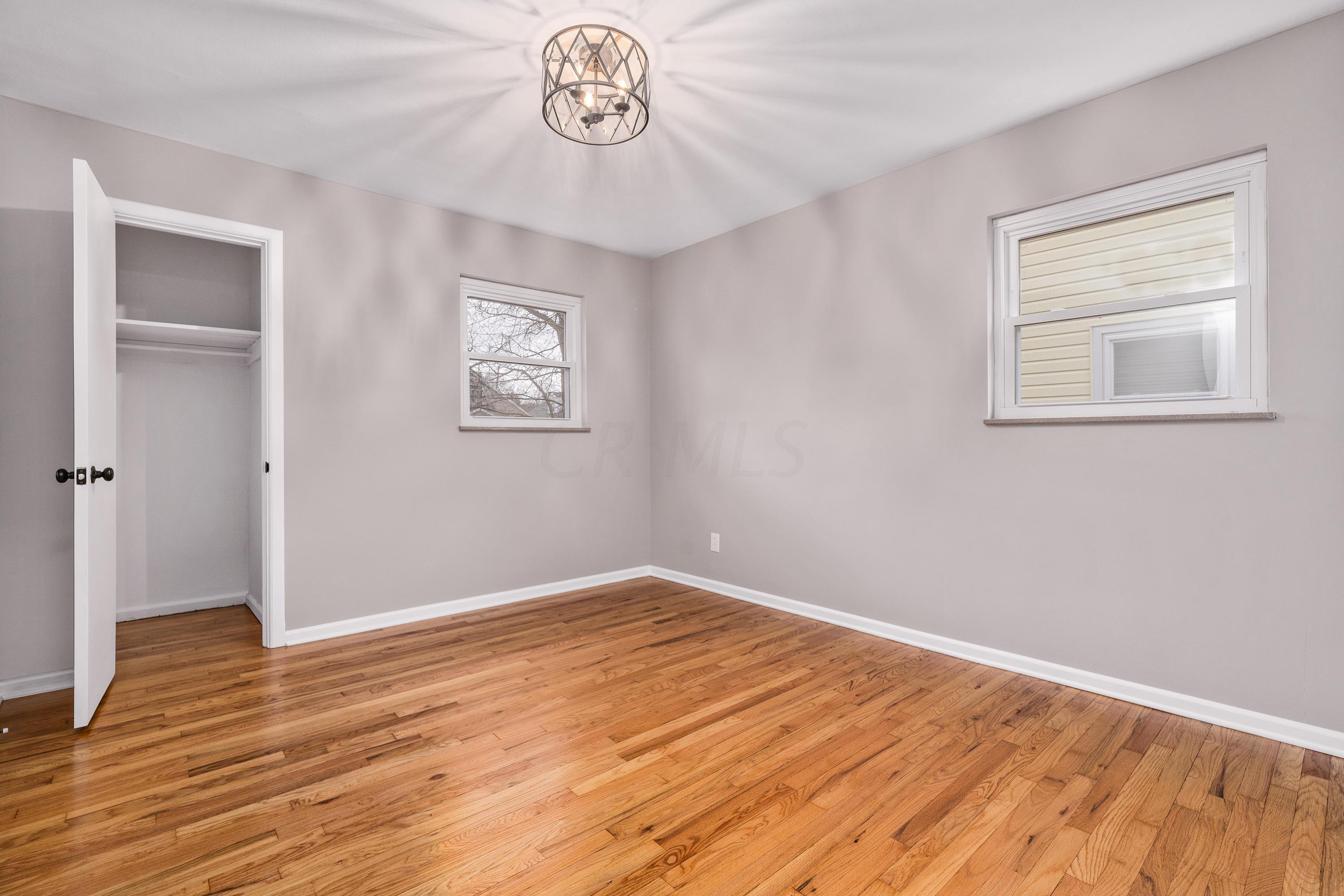 856 Palmer Road Columbus, OH 43212 - Photo 7 of 32 Gallery Image 7
