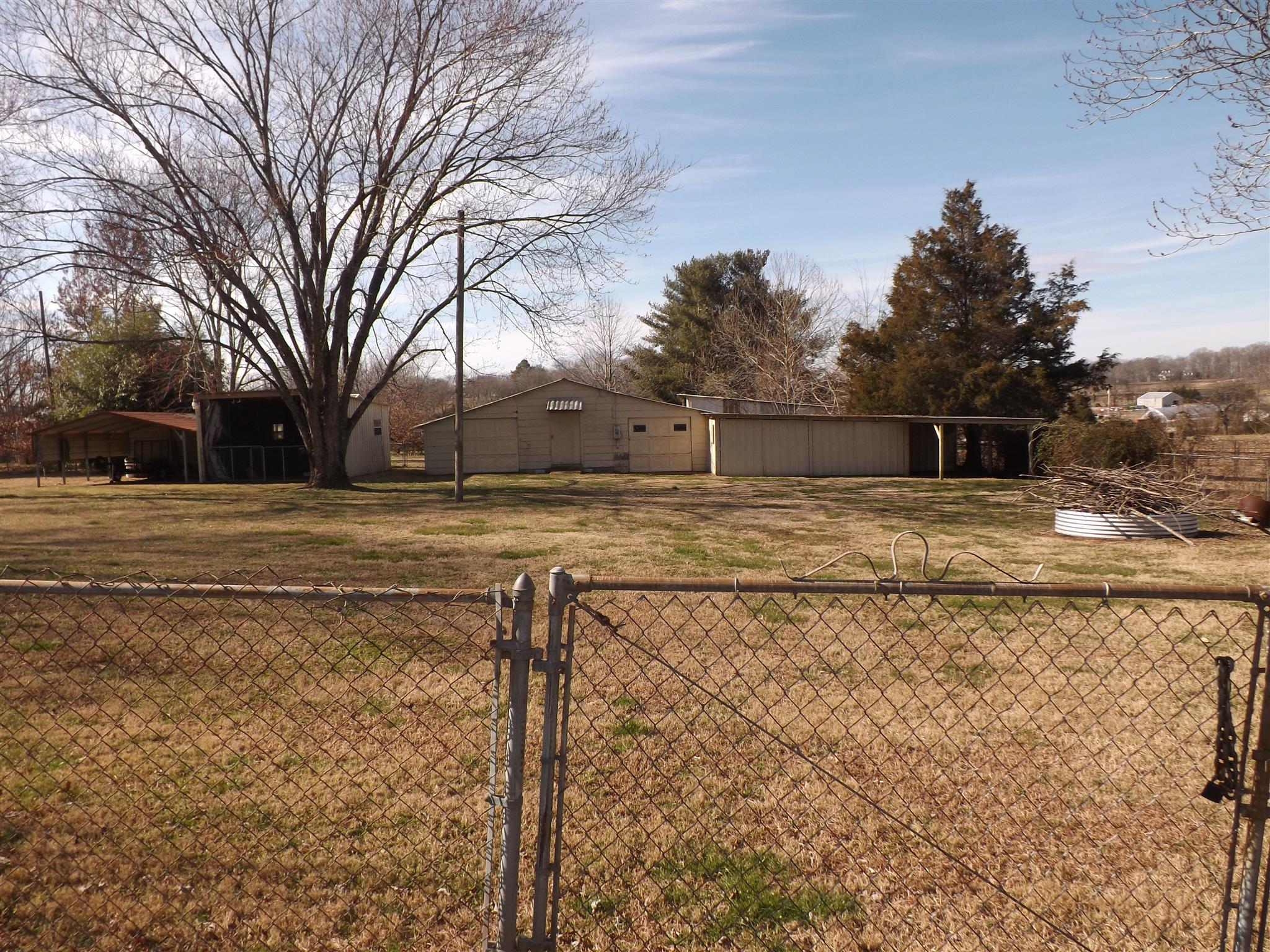 1926 Crescentview Road Pulaski, TN 38478 - Photo 22 of 27 Gallery Image 22