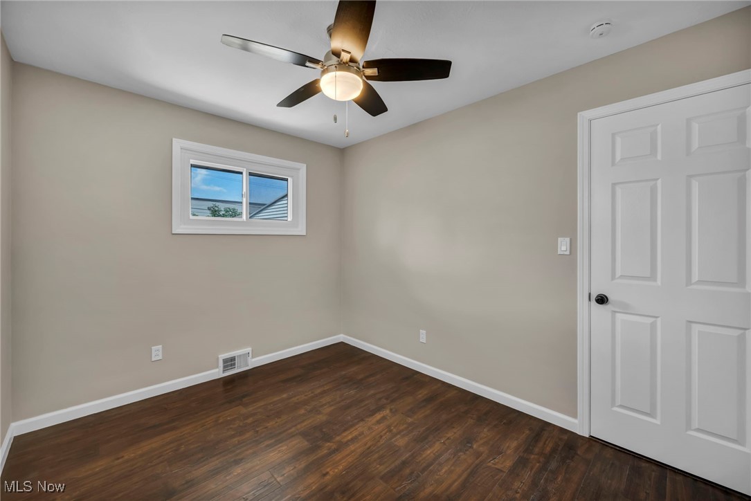6988 Maplewood Road Parma Heights, OH 44130 - Photo 19 of 48