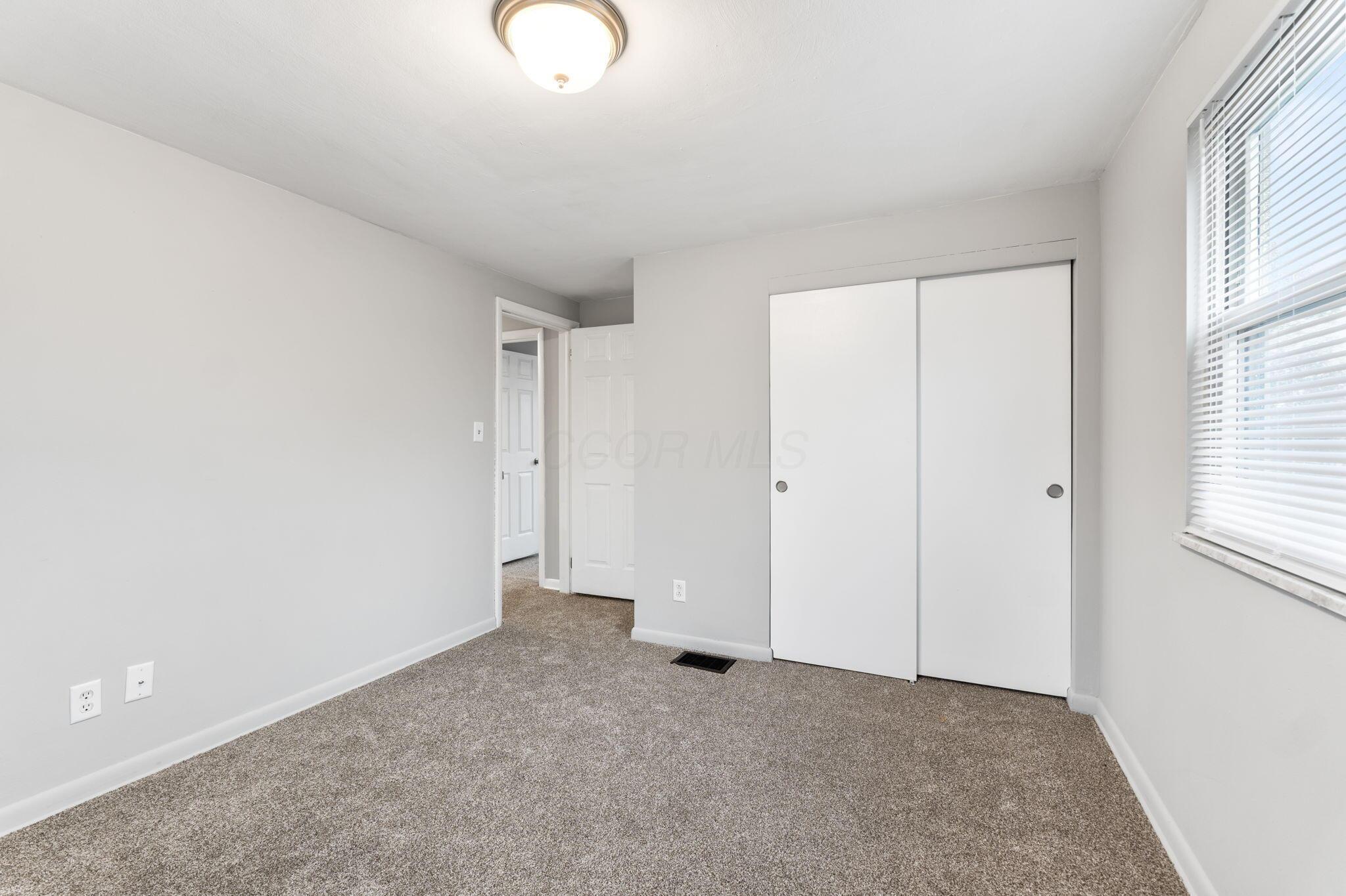 761 Ross Road Columbus, OH 43213 - Photo 47 of 78 761 Ross Road (Interior)-40