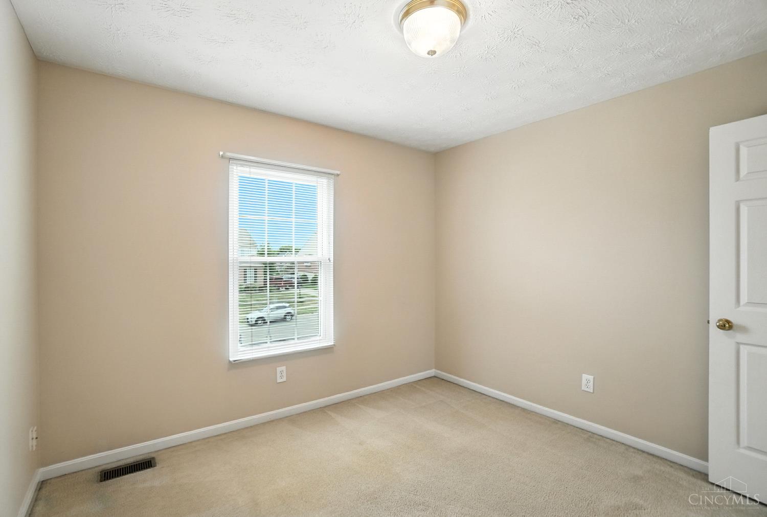 174 Farmridge Road Springboro, OH 45066 - Photo 38 of 62 Gallery Image 38