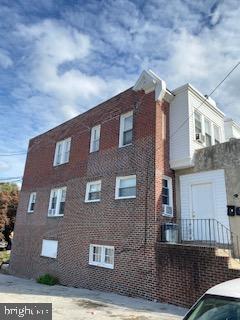 99 Lamport Road Upper Darby, PA 19082 - Photo 4 of 8 Side Exterior