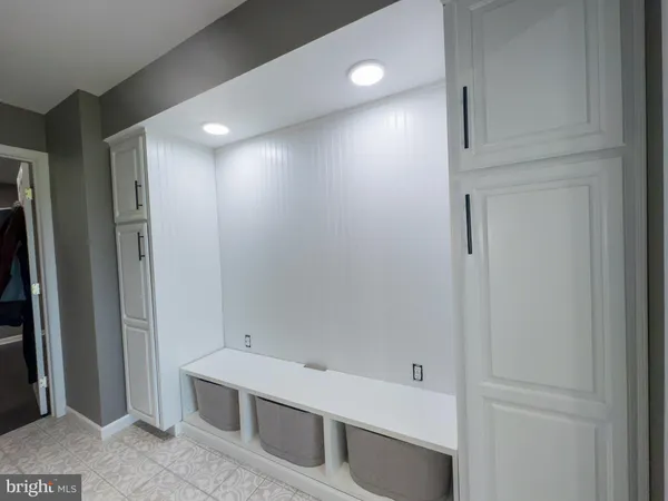 $1,650,000 | 2100 Fox Hollow Lane, East Greenville, PA 18041