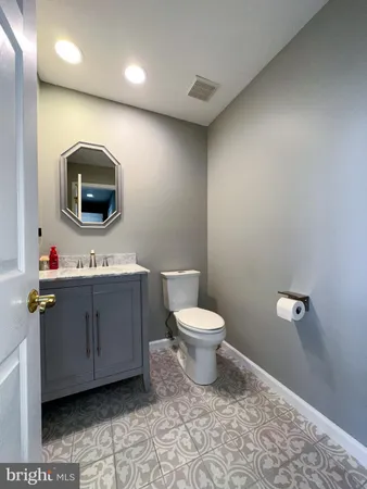 $1,650,000 | 2100 Fox Hollow Lane, East Greenville, PA 18041