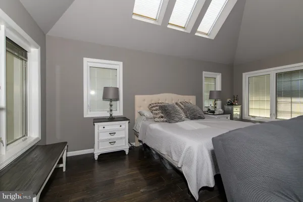 $1,650,000 | 2100 Fox Hollow Lane, East Greenville, PA 18041