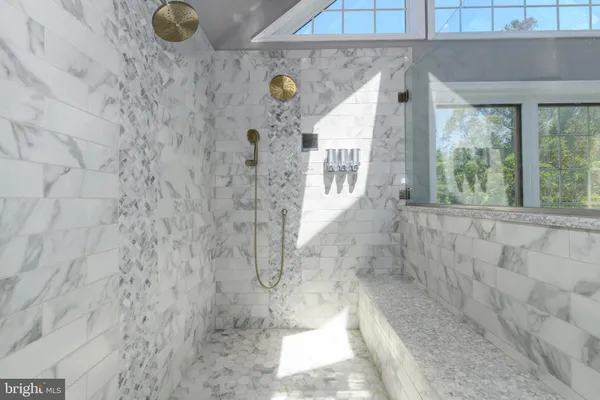 $1,650,000 | 2100 Fox Hollow Lane, East Greenville, PA 18041