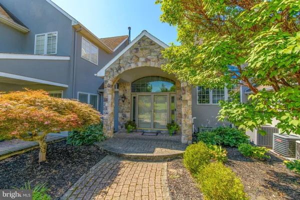 $1,650,000 | 2100 Fox Hollow Lane, East Greenville, PA 18041