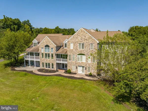 $1,650,000 | 2100 Fox Hollow Lane, East Greenville, PA 18041