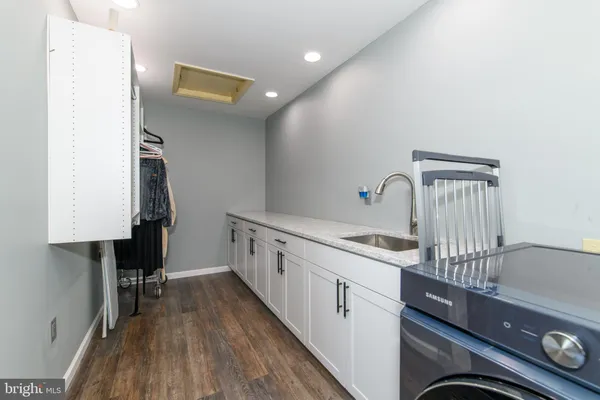 $1,650,000 | 2100 Fox Hollow Lane, East Greenville, PA 18041