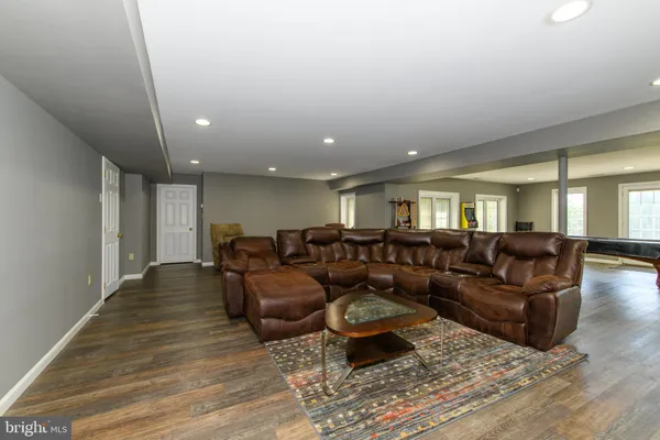 $1,650,000 | 2100 Fox Hollow Lane, East Greenville, PA 18041