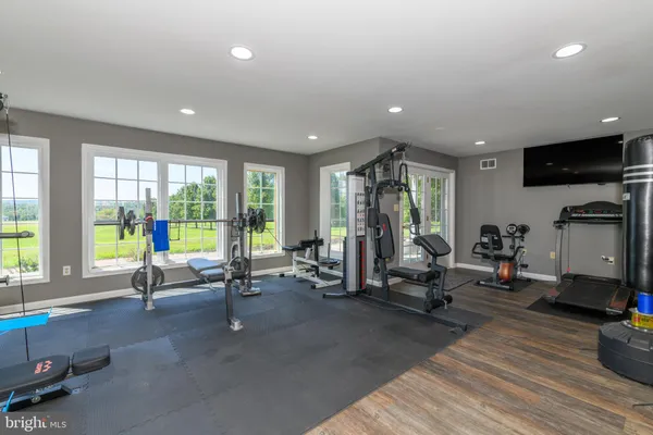 $1,650,000 | 2100 Fox Hollow Lane, East Greenville, PA 18041