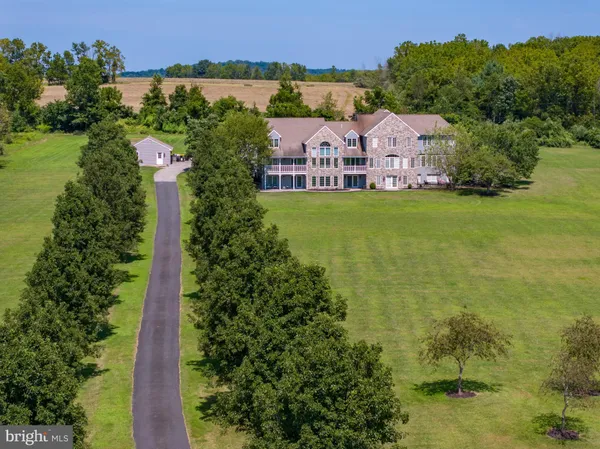 $1,650,000 | 2100 Fox Hollow Lane, East Greenville, PA 18041