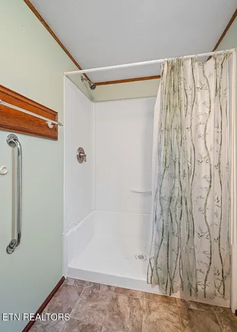 $199,900 | 370 Jay Hutchings Road, Sparta, TN 38583