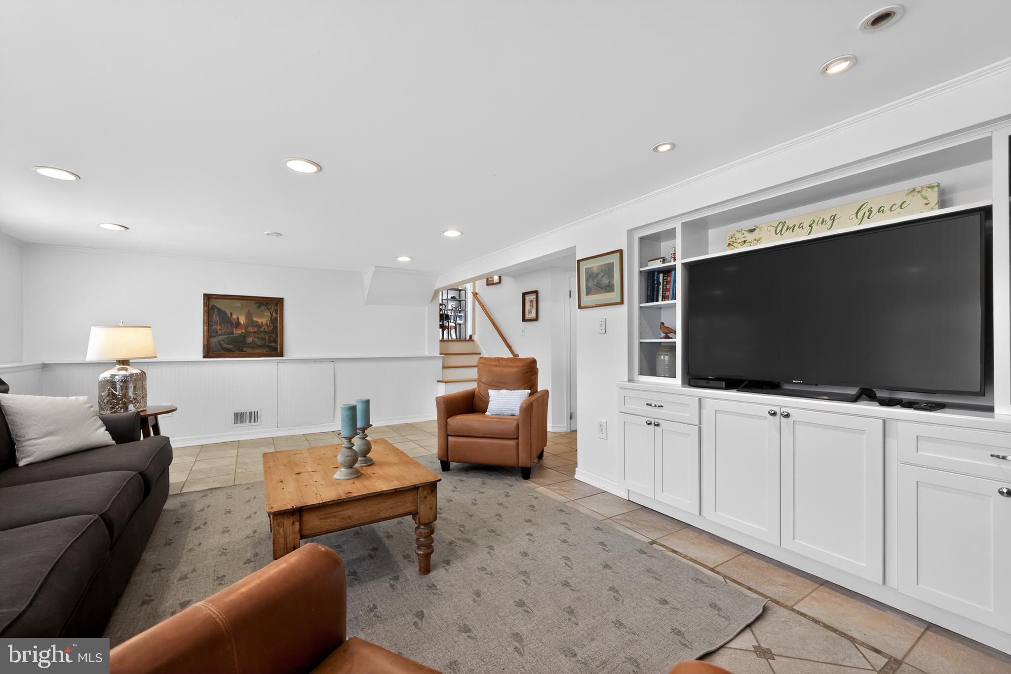21 Bonnie Rae Drive Hamilton, NJ 08620 - Photo 12 of 20