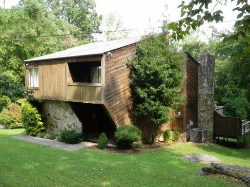 510 Sinking Springs Road Clinton, TN 37716 - Photo 1 of 15 Primary Photo