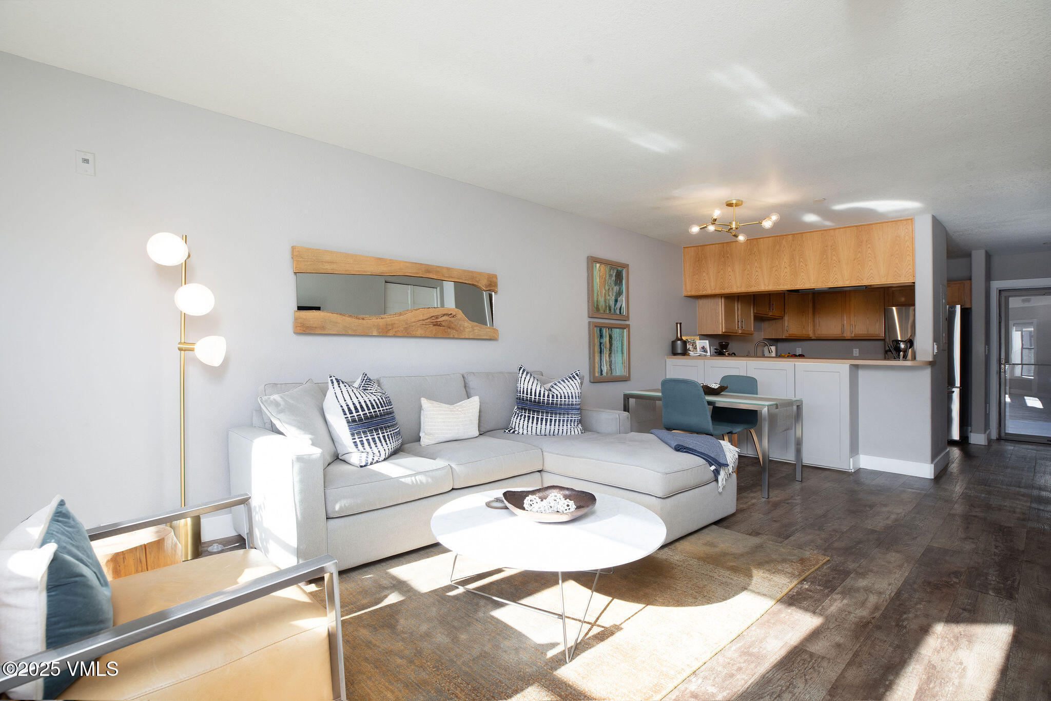 216 Main Street, Unit R311 Edwards, CO 81632 - Photo 3 of 9 216_main_r311_interior_living_c