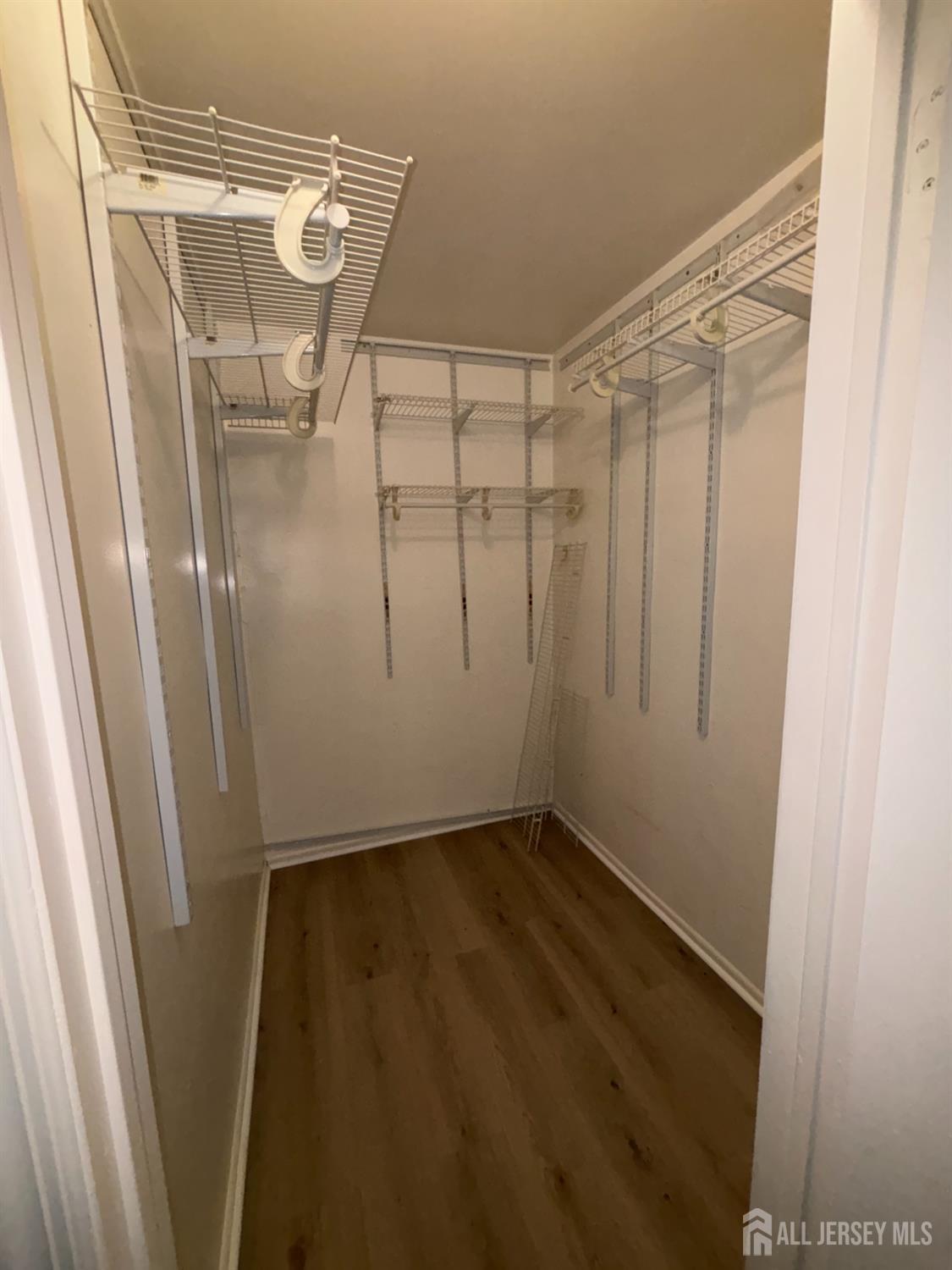 42 B Powderhorn Court, Unit 42B Woodbridge, NJ 07095 - Photo 8 of 14 a view of a small space