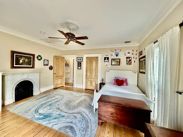 $1,799,000 | 946 Route 6A, Dennis, MA 02638