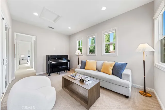 $2,400,000 | 32 Goldenrod, Lake Forest, CA 92630