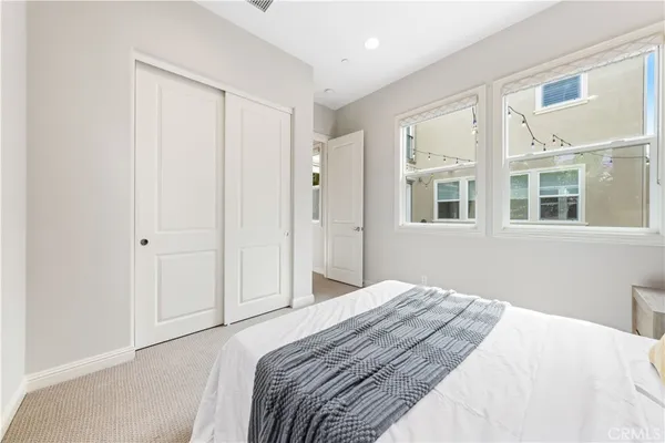 $2,400,000 | 32 Goldenrod, Lake Forest, CA 92630