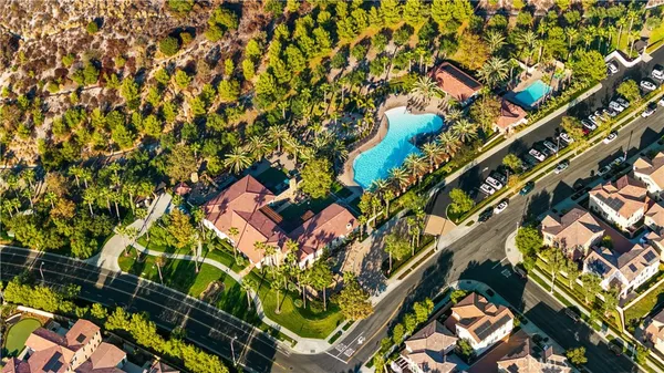 $2,400,000 | 32 Goldenrod, Lake Forest, CA 92630