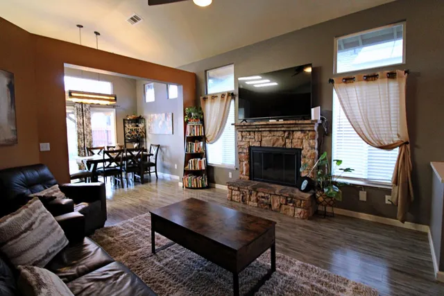 $550,000 | 778 Mission Ridge Drive, Manteca, CA 95337