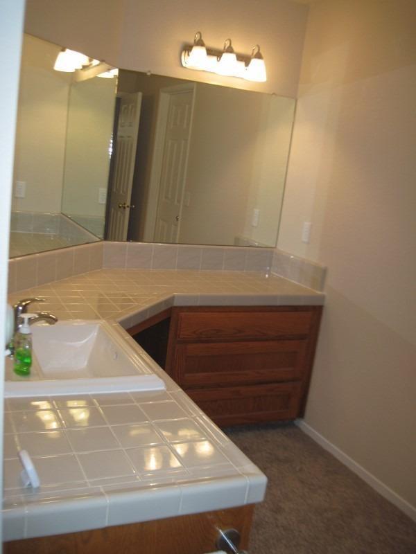 22548 Homestead Road Clovis, CA 93619 - Photo 20 of 35 Gallery Image 20