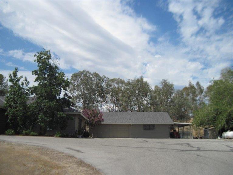 22548 Homestead Road Clovis, CA 93619 - Photo 35 of 35 Gallery Image 35