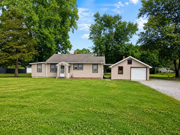 $139,900 | 1840 North Us Highway, Knox, IN 46534