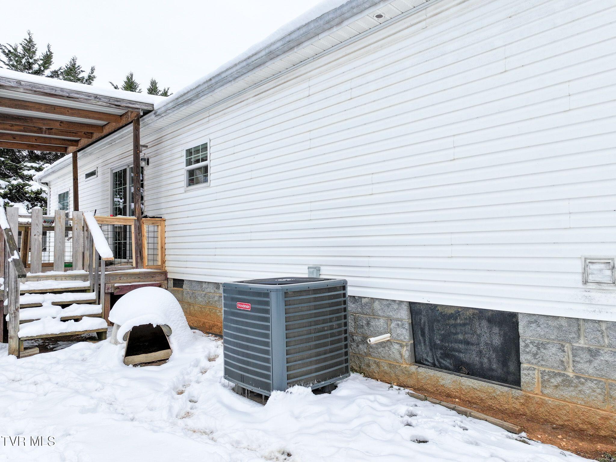 3363 Babbs Mill Road Greeneville, TN 37745 - Photo 21 of 27 IMG_4757