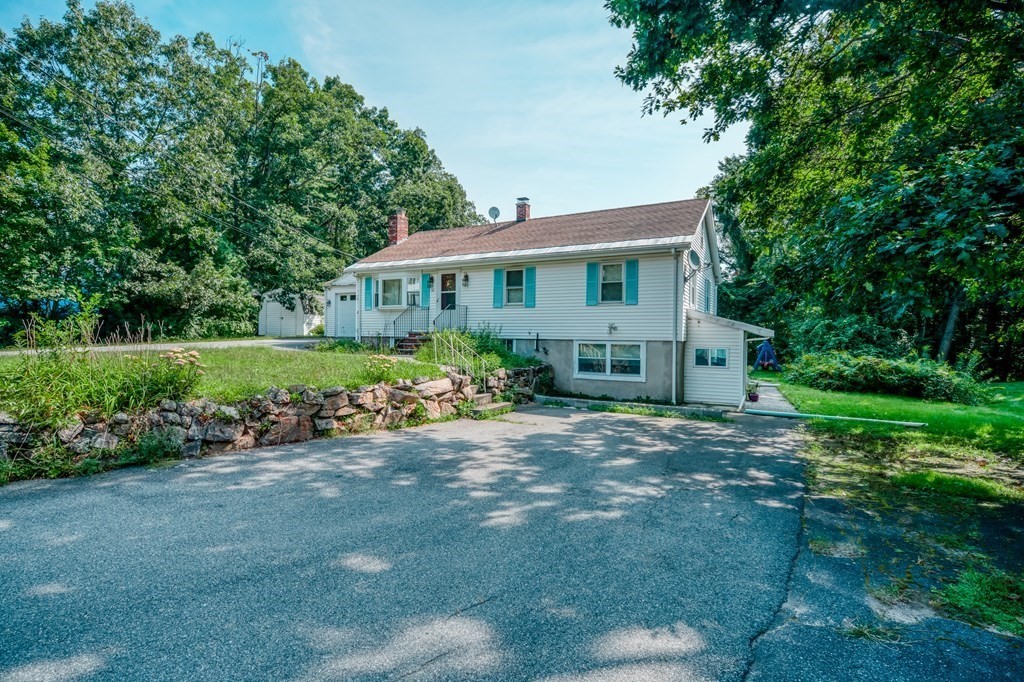 52 Roosevelt Road Wilmington, MA 01887 - Photo 1 of 34 Gallery Image 1