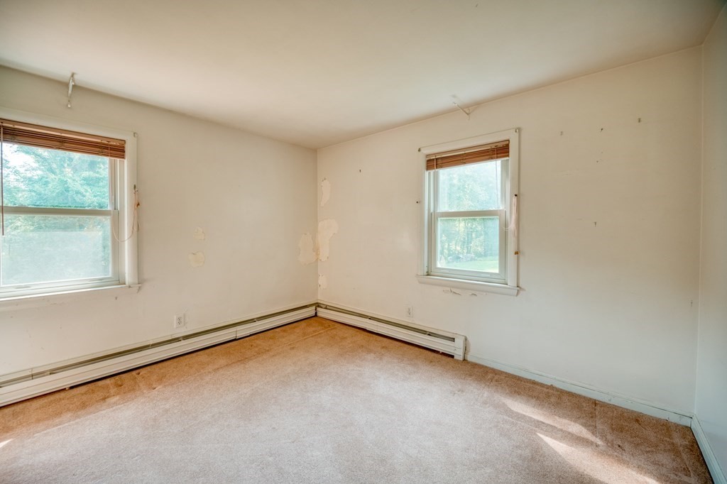 52 Roosevelt Road Wilmington, MA 01887 - Photo 15 of 34 Gallery Image 15