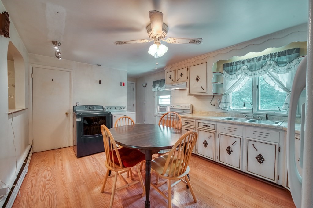 52 Roosevelt Road Wilmington, MA 01887 - Photo 7 of 34 Gallery Image 7