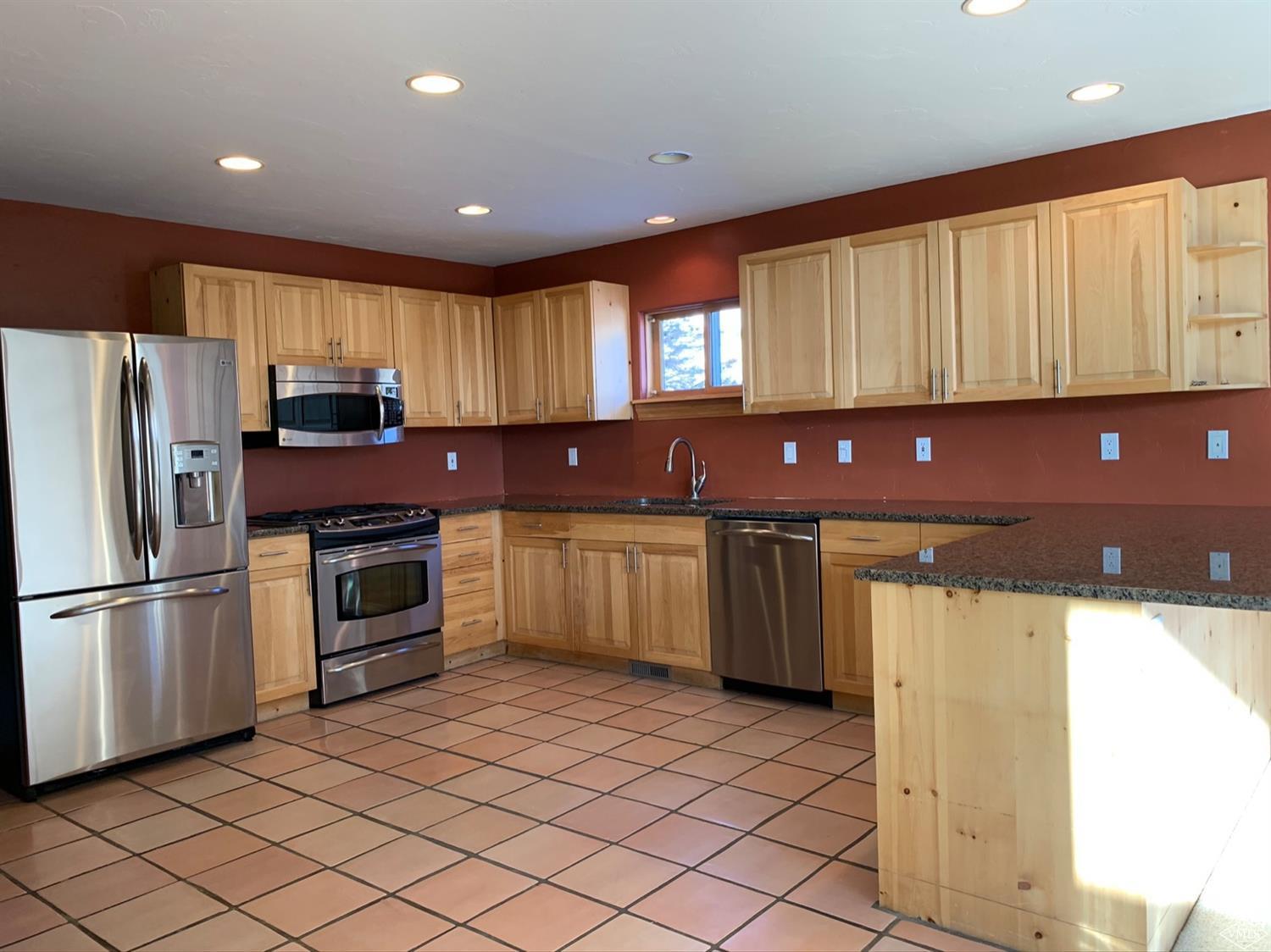 2380 Old Trail Road, Unit B Avon, CO 81620 - Photo 3 of 13 Additional Photo