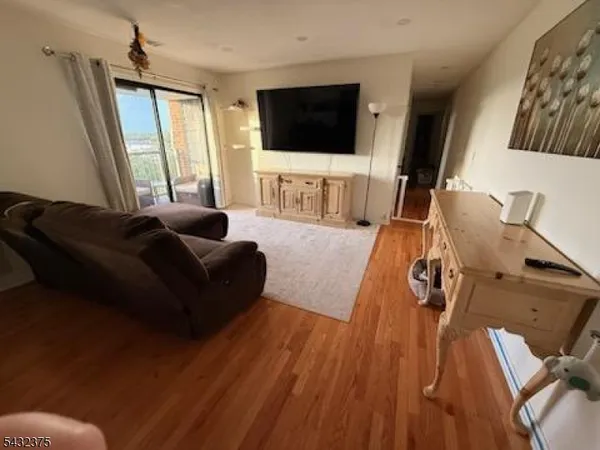 $329,000 | 700 Schuyler Avenue, Unit G33, Kearny, NJ 07032