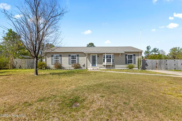 $225,000 | 38 Riegel Drive, Hubert, NC 28539