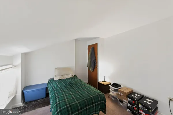 $369,000 | 132 East 3rd Avenue, Conshohocken, PA 19428
