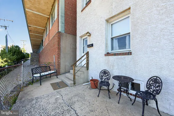 $369,000 | 132 East 3rd Avenue, Conshohocken, PA 19428