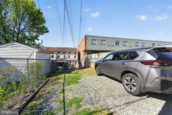 $369,000 | 132 East 3rd Avenue, Conshohocken, PA 19428