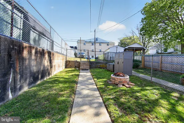 $369,000 | 132 East 3rd Avenue, Conshohocken, PA 19428