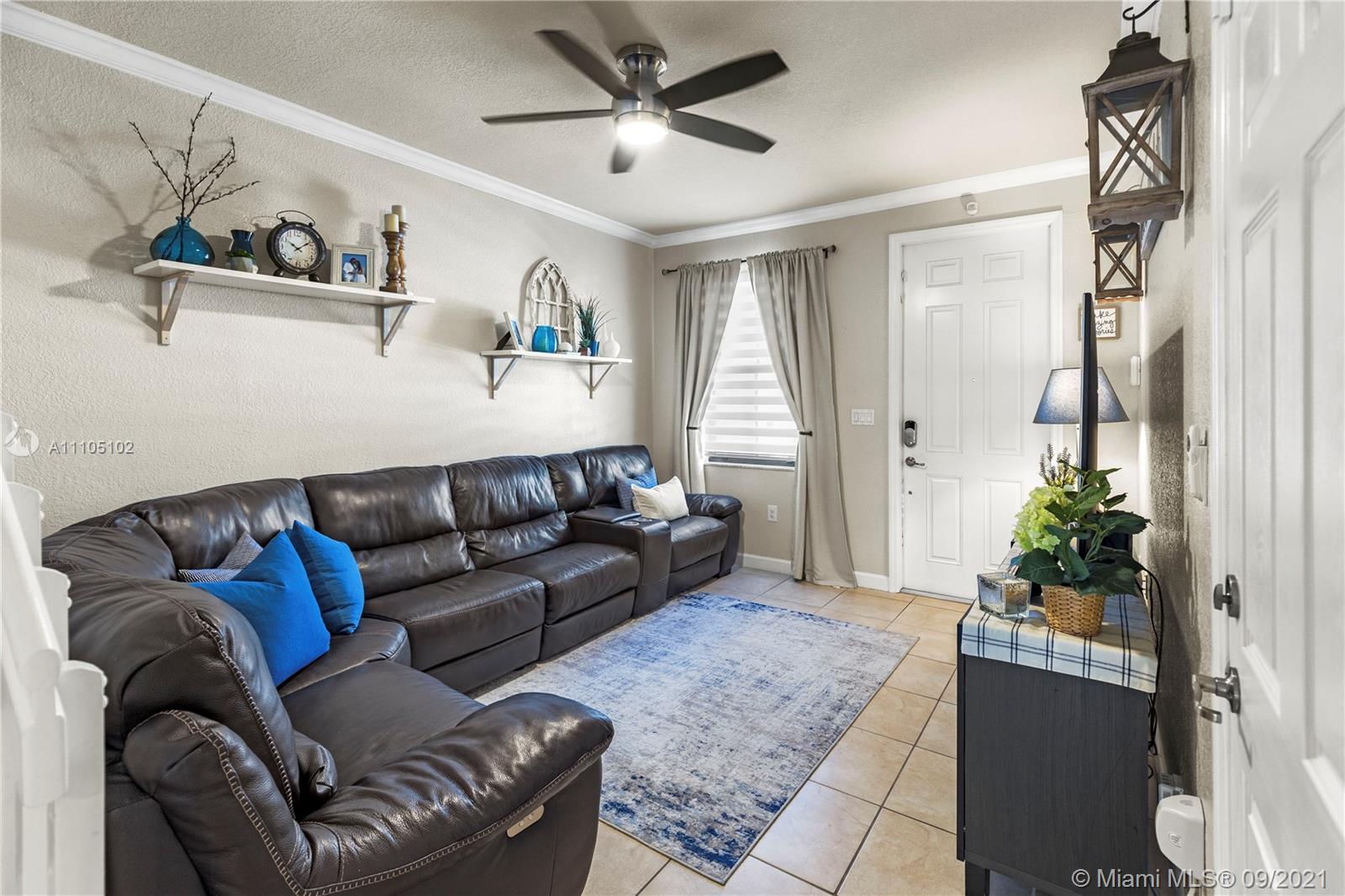 4239 Southwest 164th Path, Unit 4239 Miami, FL 33185 - Photo 4 of 29 Gallery Image 4