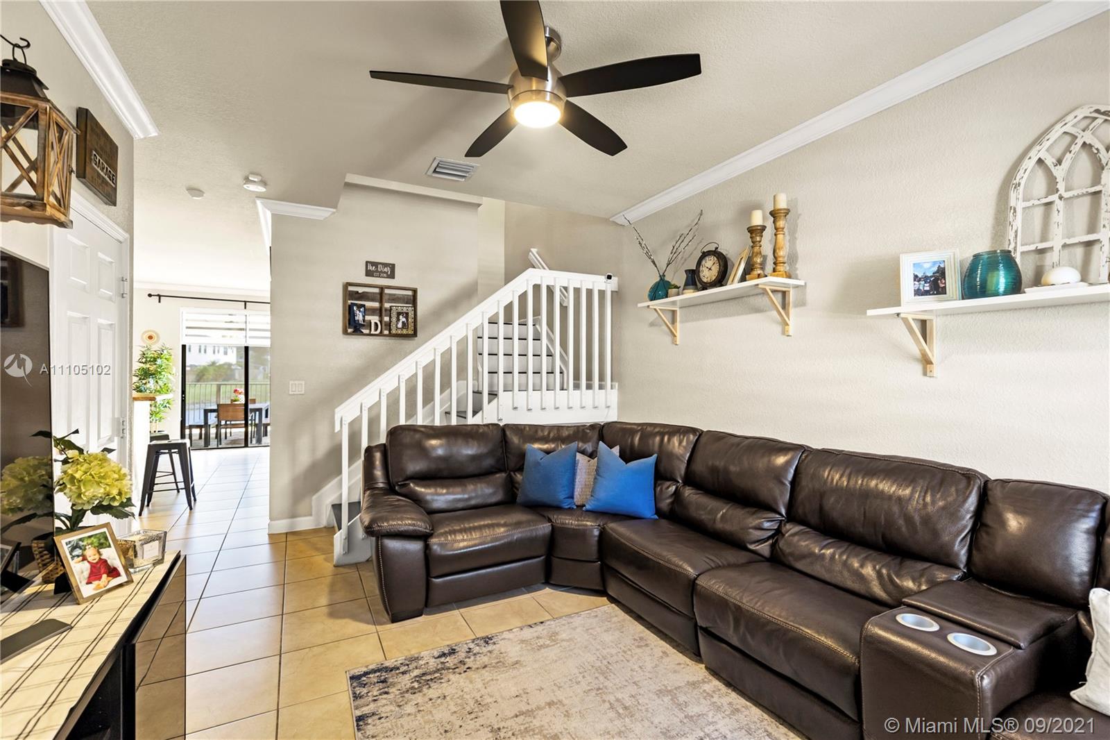 4239 Southwest 164th Path, Unit 4239 Miami, FL 33185 - Photo 5 of 29 Gallery Image 5