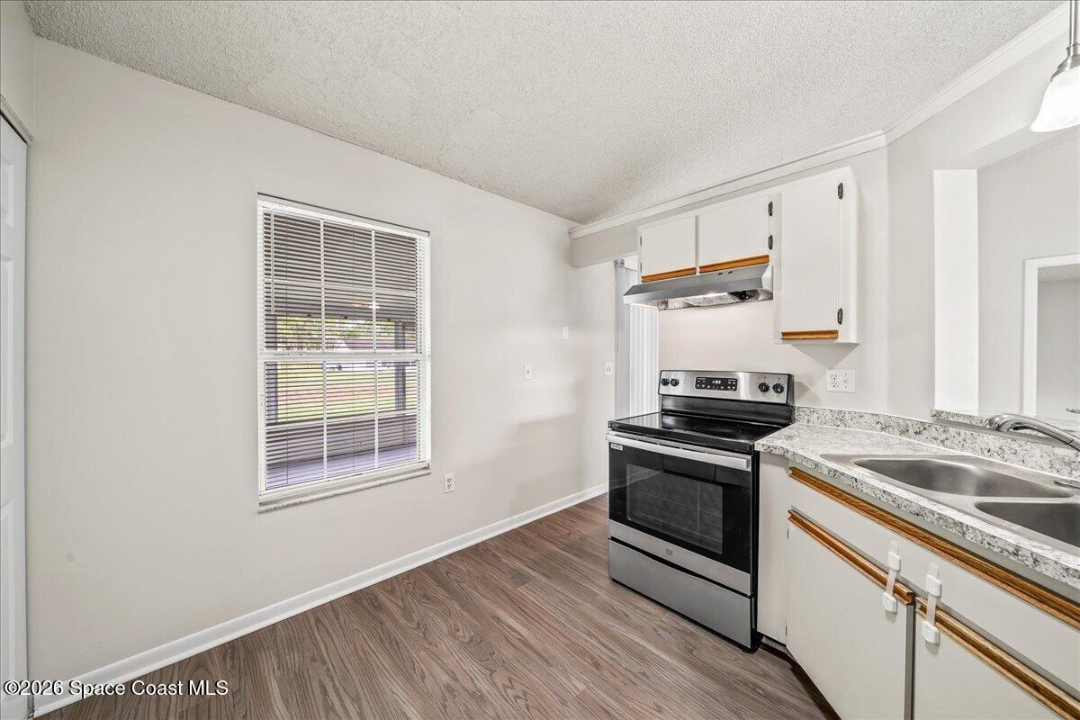 360 Wendover Road Southwest Palm Bay, FL 32908 - Photo 11 of 26 11-untitled-02024