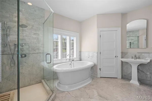 $1,495,000 | 430 West Lockwood Avenue, St. Louis, MO 63119