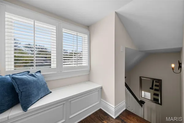 $1,495,000 | 430 West Lockwood Avenue, St. Louis, MO 63119