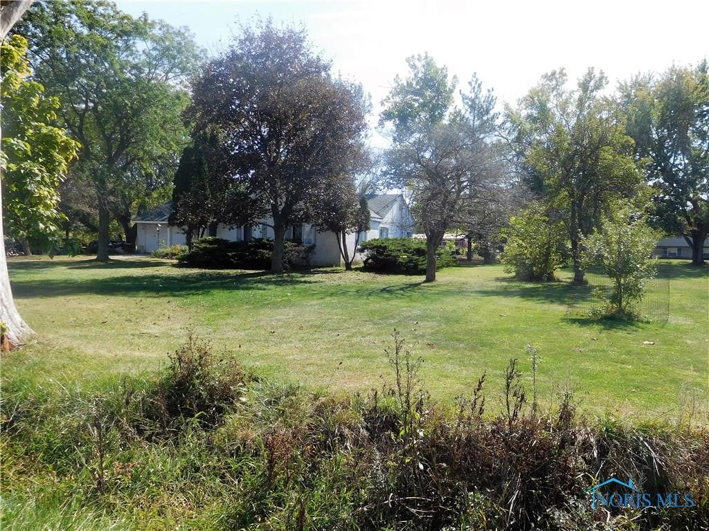 4673 Libbey Road Perrysburg, OH 43551 - Photo 2 of 22 Gallery Image 2