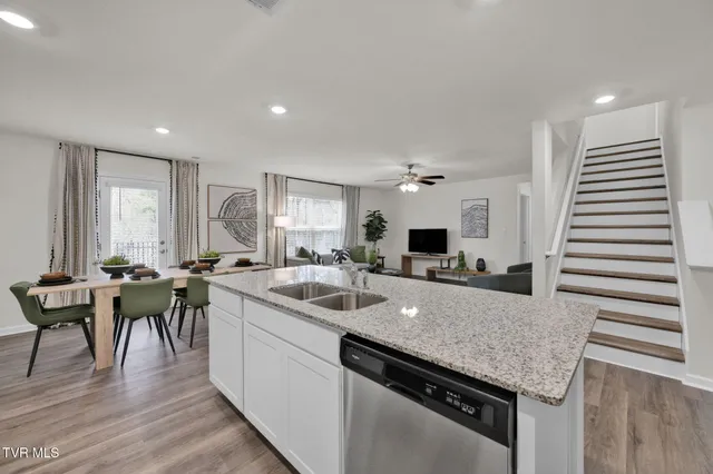 $403,455 | 678 St Andrews Drive, Kingsport, TN 37664